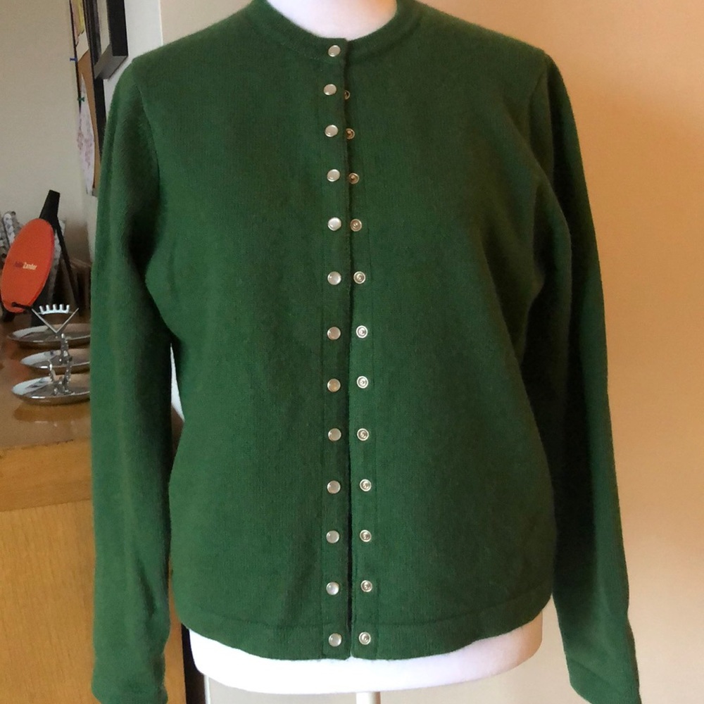 Agnes B cashmere cardigan like new.  Pearl snaps.